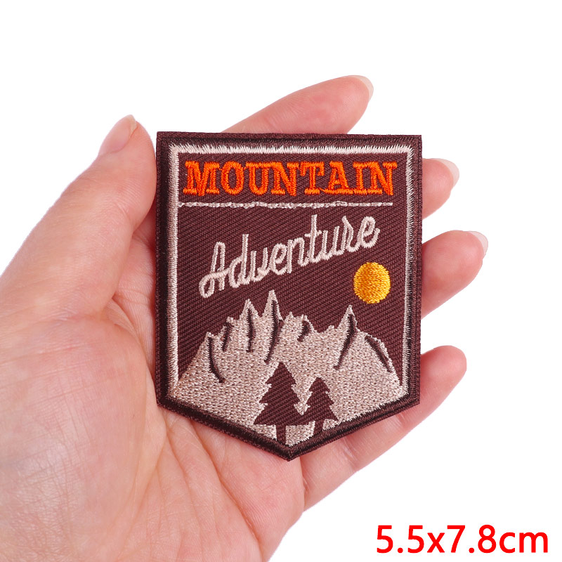 Mountain Camping Adventure Emb - đánh giá và giá Outdoor Adventure Outfit